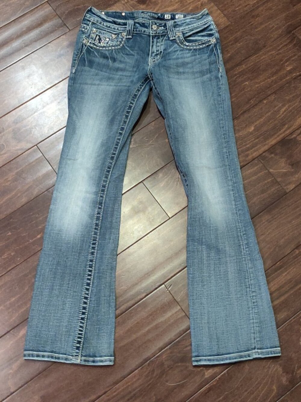 Miss Me Low Rise Boot Cut Distressed Jeans Size 28